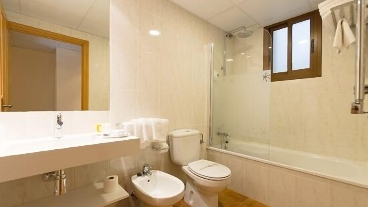 Photo of Bathroom in Ainsa-Sobrarbe