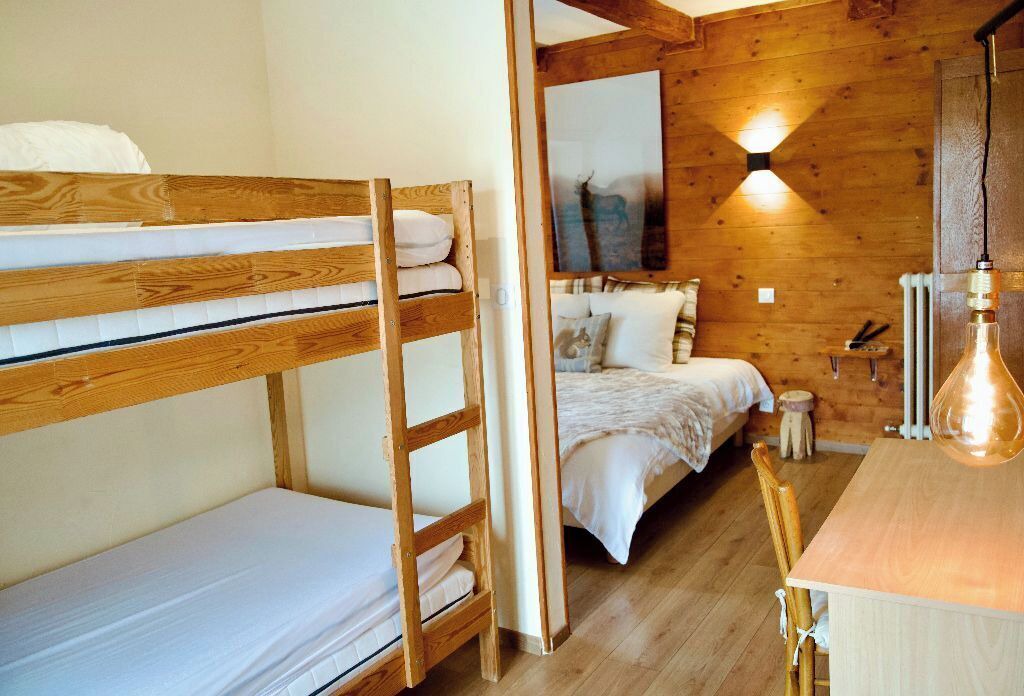 Photo of Bedroom in Peone