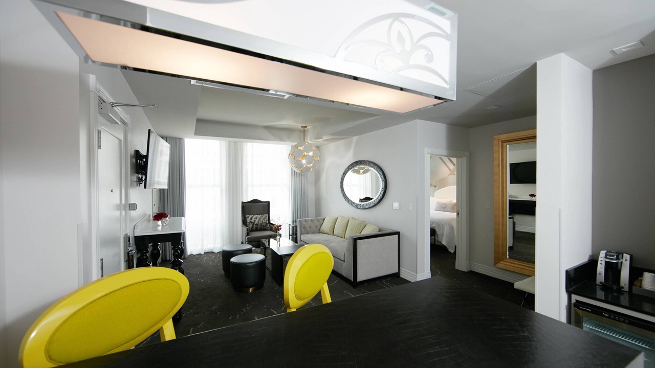 Photo of Bedroom in Central City