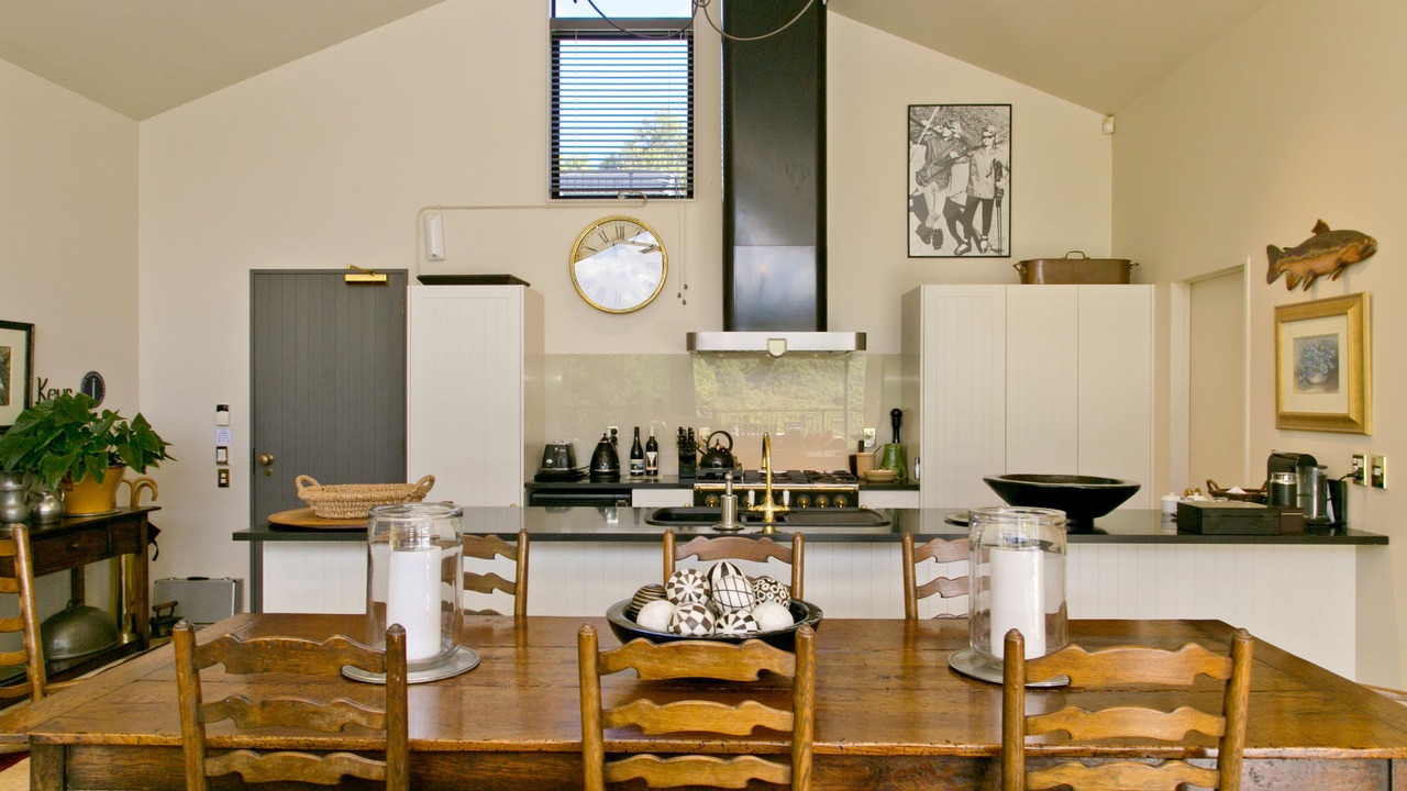 Photo of Kitchen in Acacia Bay