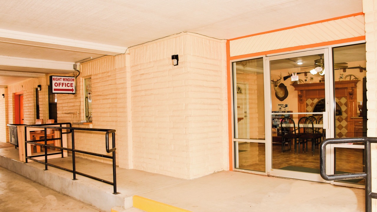 Photo of Others in Goliad