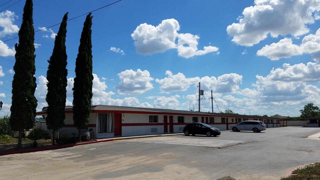 Photo of Outdoor in Kenedy