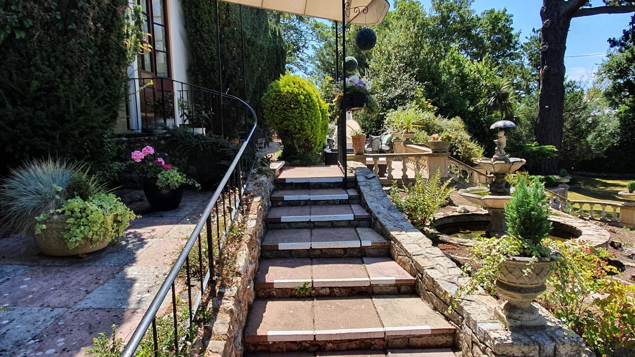 Photo of Outdoor in Sidmouth