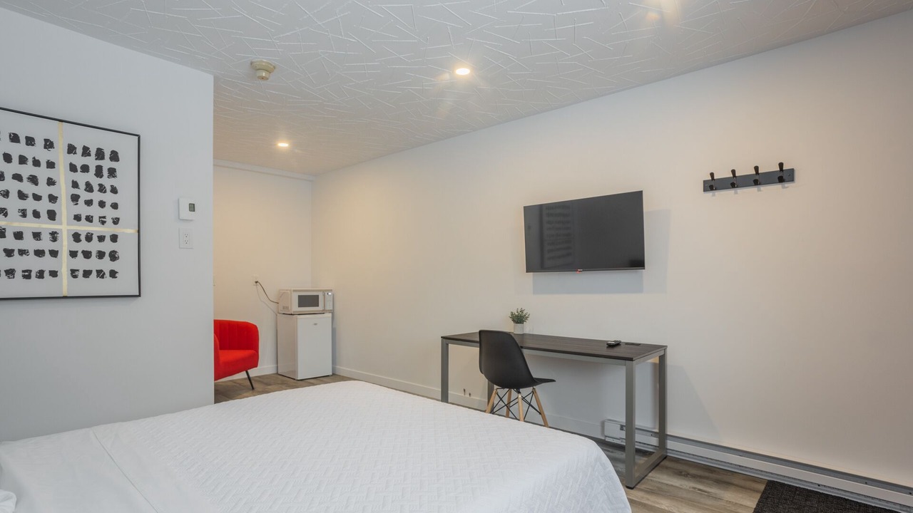 Photo of Bedroom in Brossard