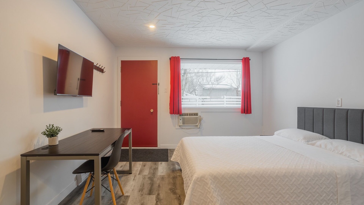 Photo of Bedroom in Brossard