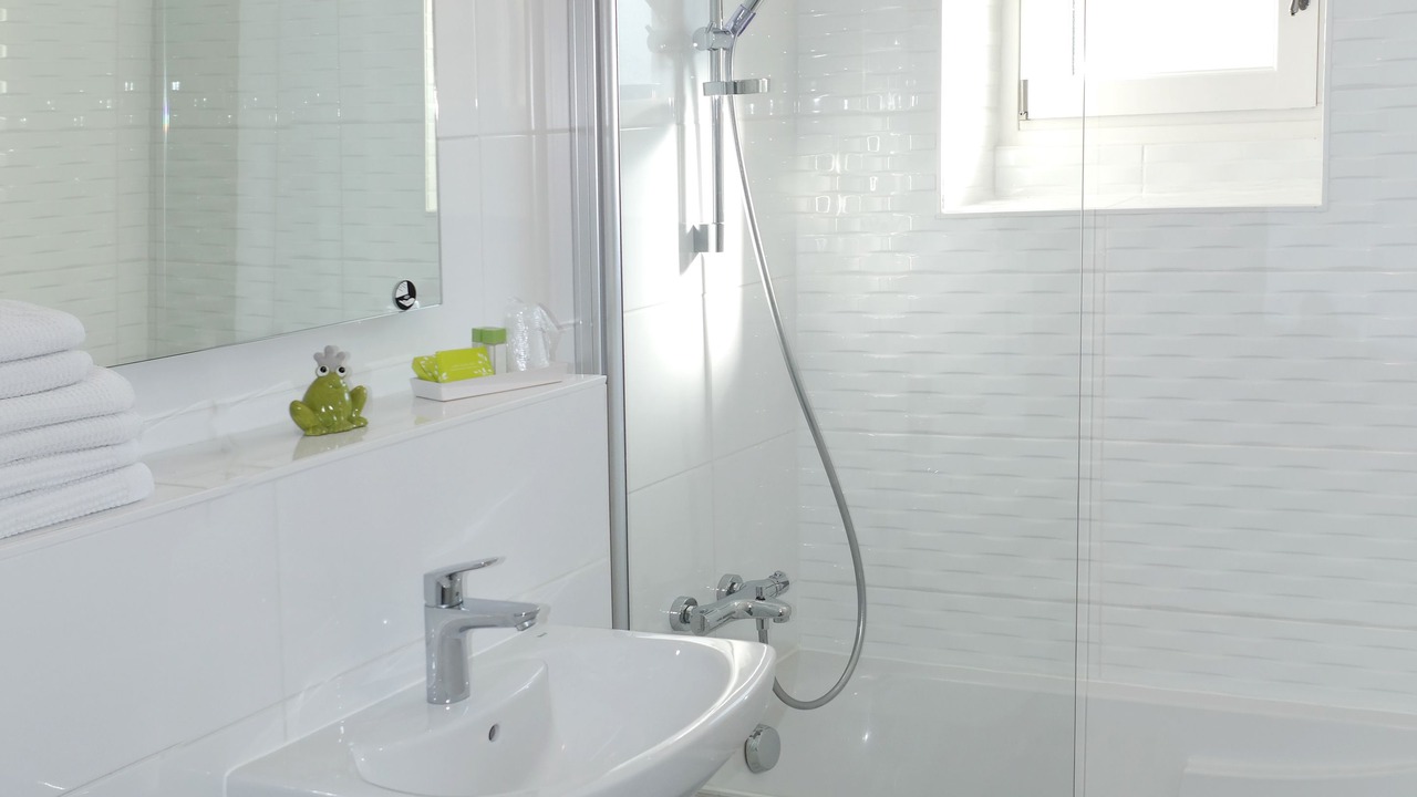 Photo of Others in Coulon