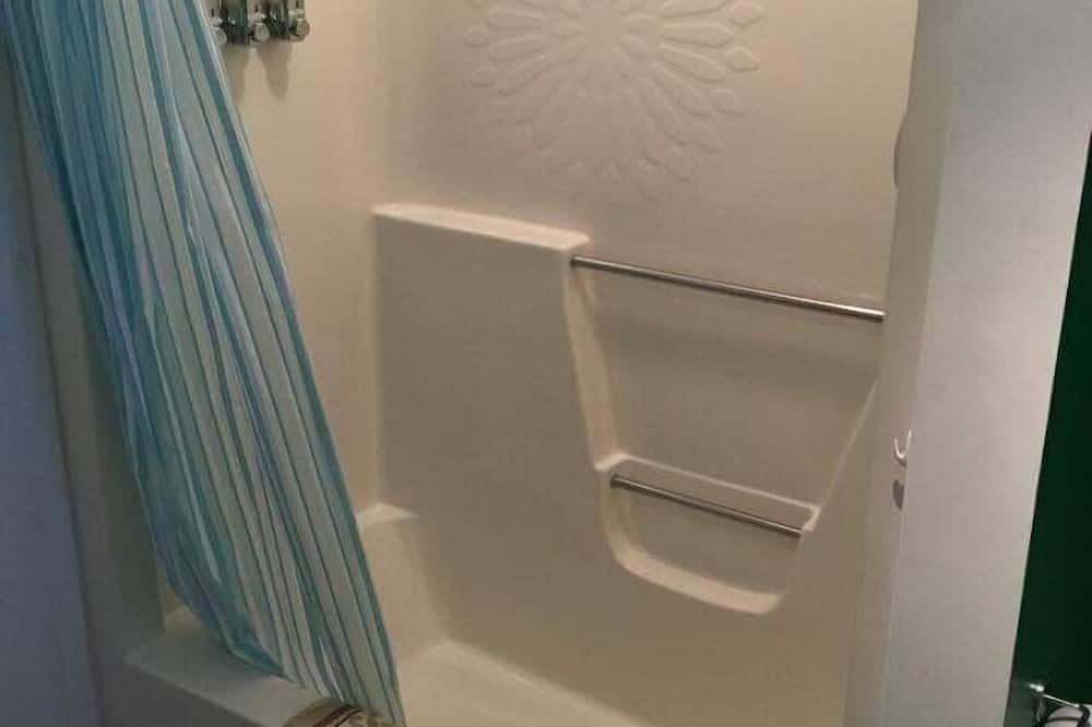 Photo of Bathroom in Victoriaville