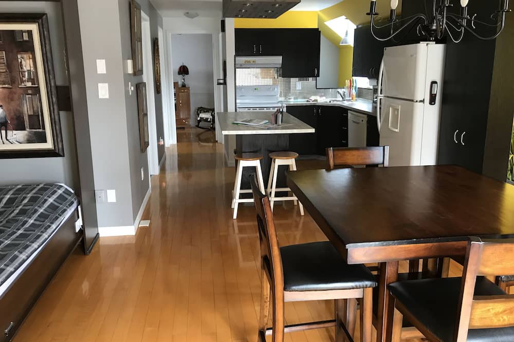 Photo of Livingroom in Victoriaville