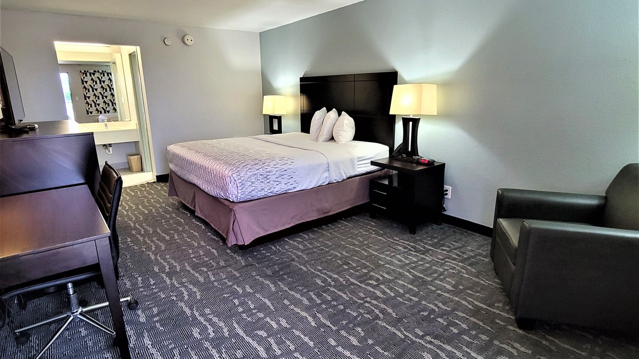 Photo of Bedroom in Rockwall