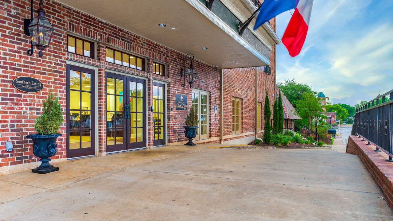 Photo of Outdoor in Downtown Historic