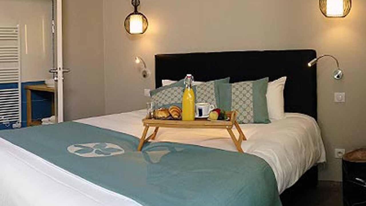 Photo of Others in Thiron-Gardais