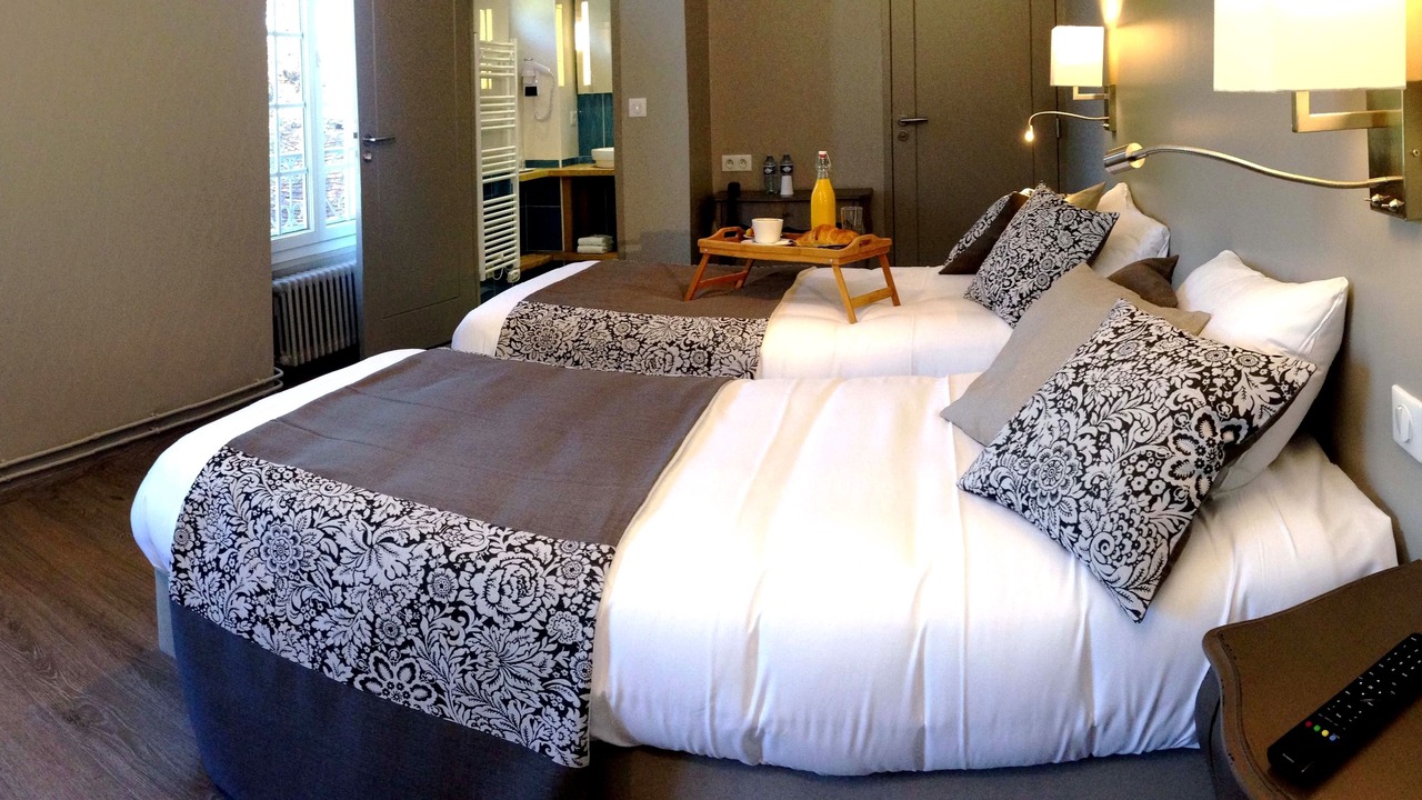 Photo of Others in Thiron-Gardais