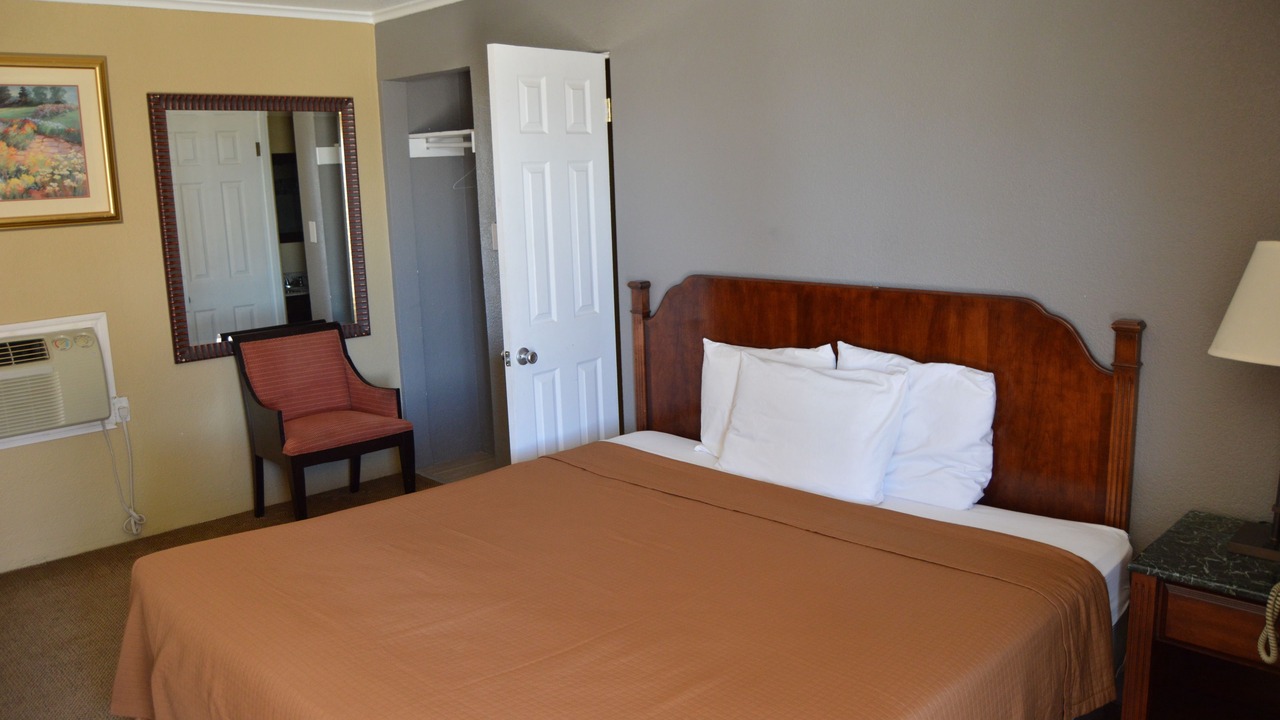 Photo of Bedroom in Ira