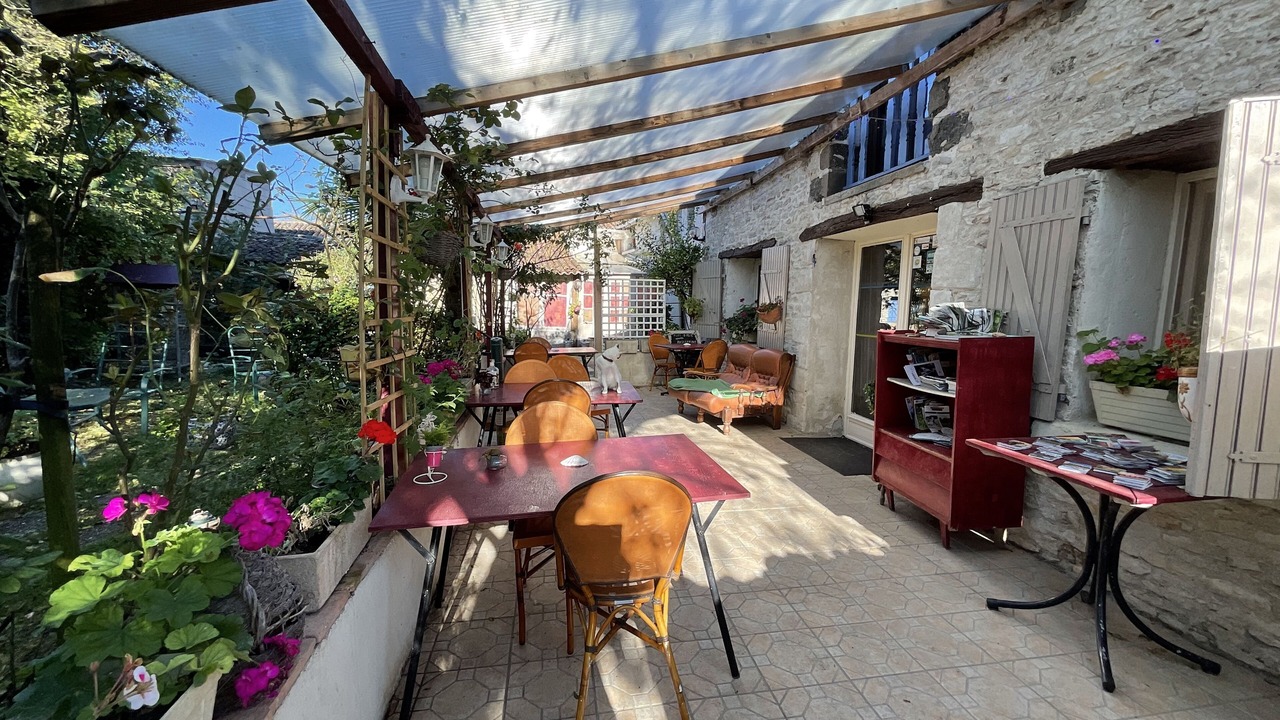 Photo of Patio Balcony in Saint-Jean-de-Sauves