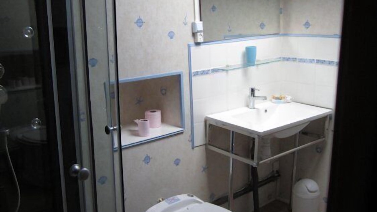 Photo of Bathroom in Saint-Jean-de-Sauves