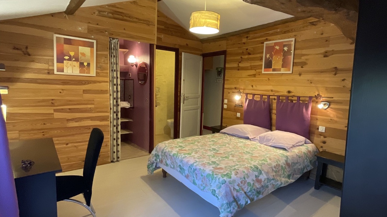 Photo of Bedroom in Saint-Jean-de-Sauves