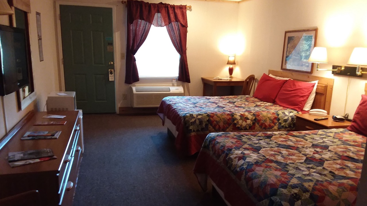 Photo of Bedroom in Hayesville