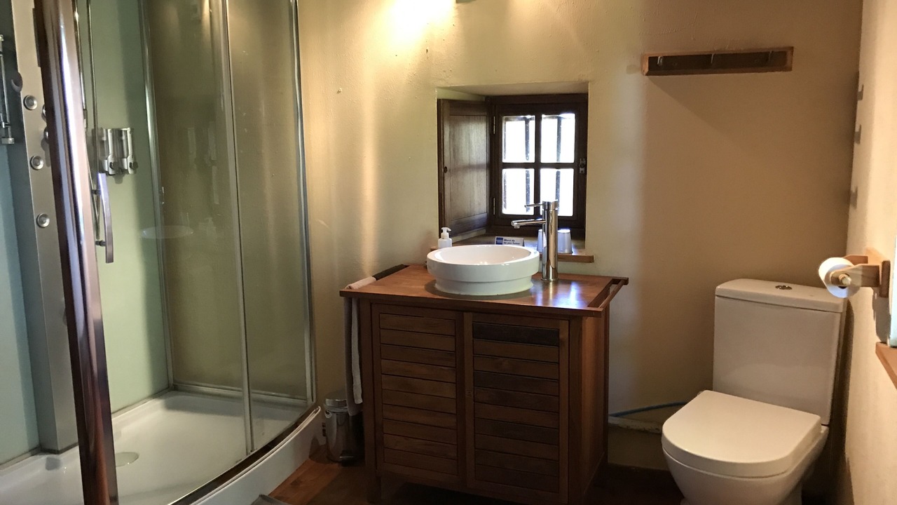 Photo of Bathroom in Saint-Antheme