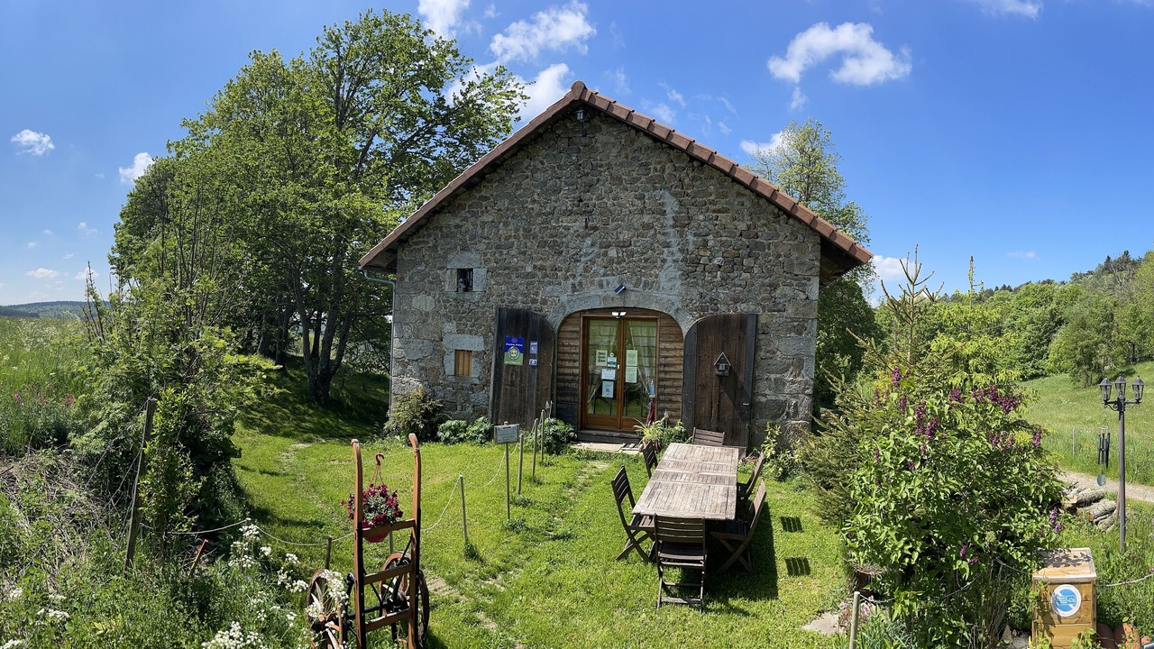 Photo of Buildings in Saint-Antheme