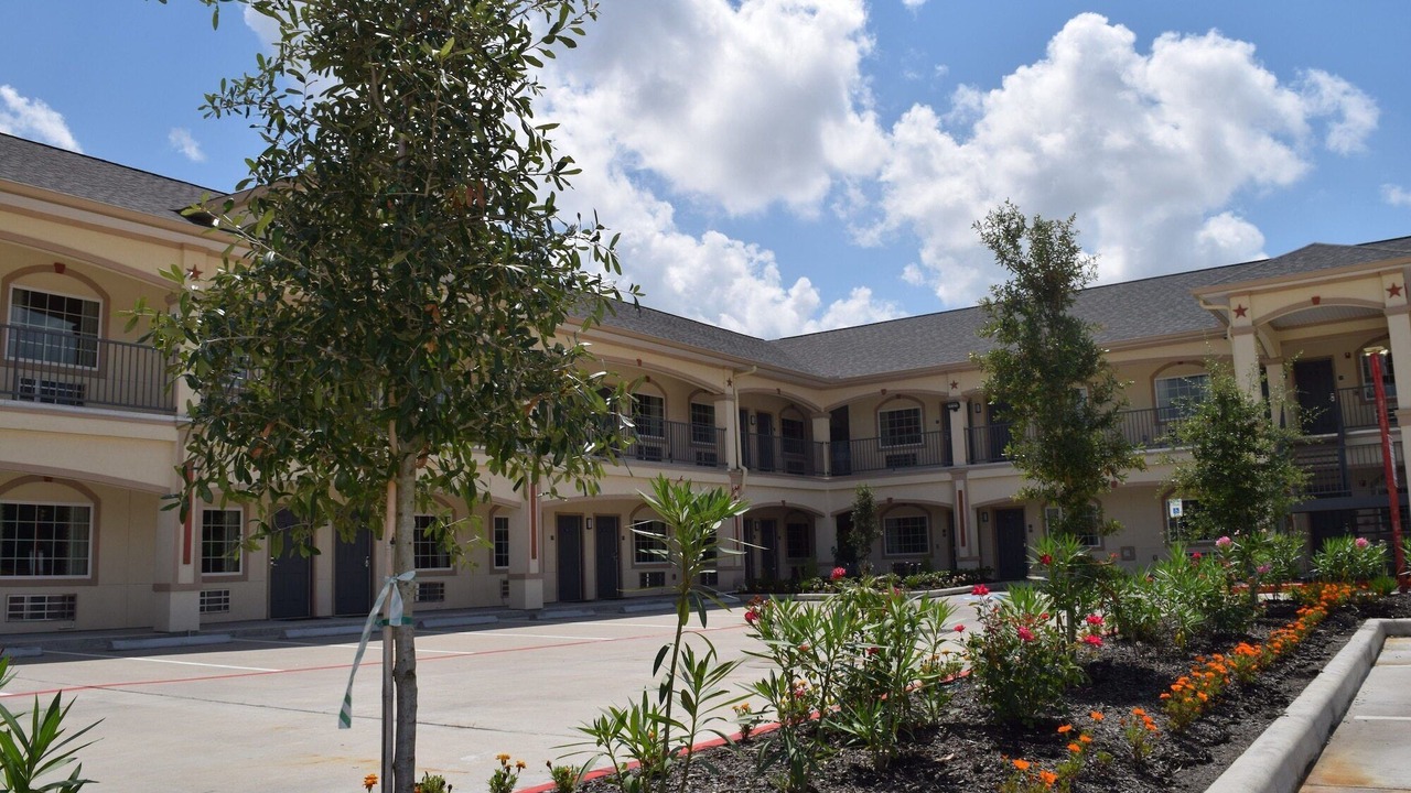 Photo of Outdoor in Willowbrook