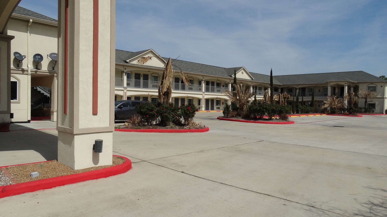 Photo of Outdoor in Willowbrook