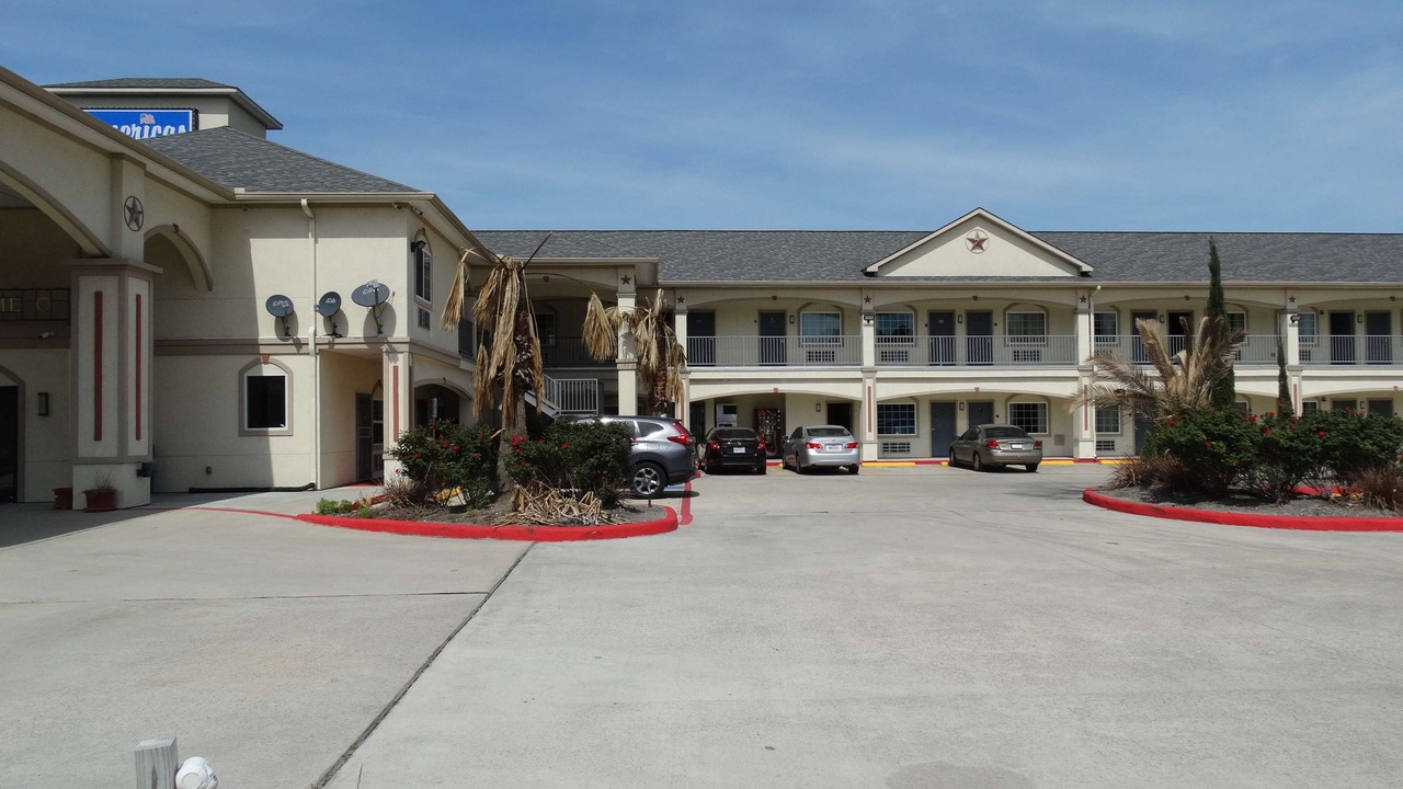 Photo of Outdoor in Willowbrook