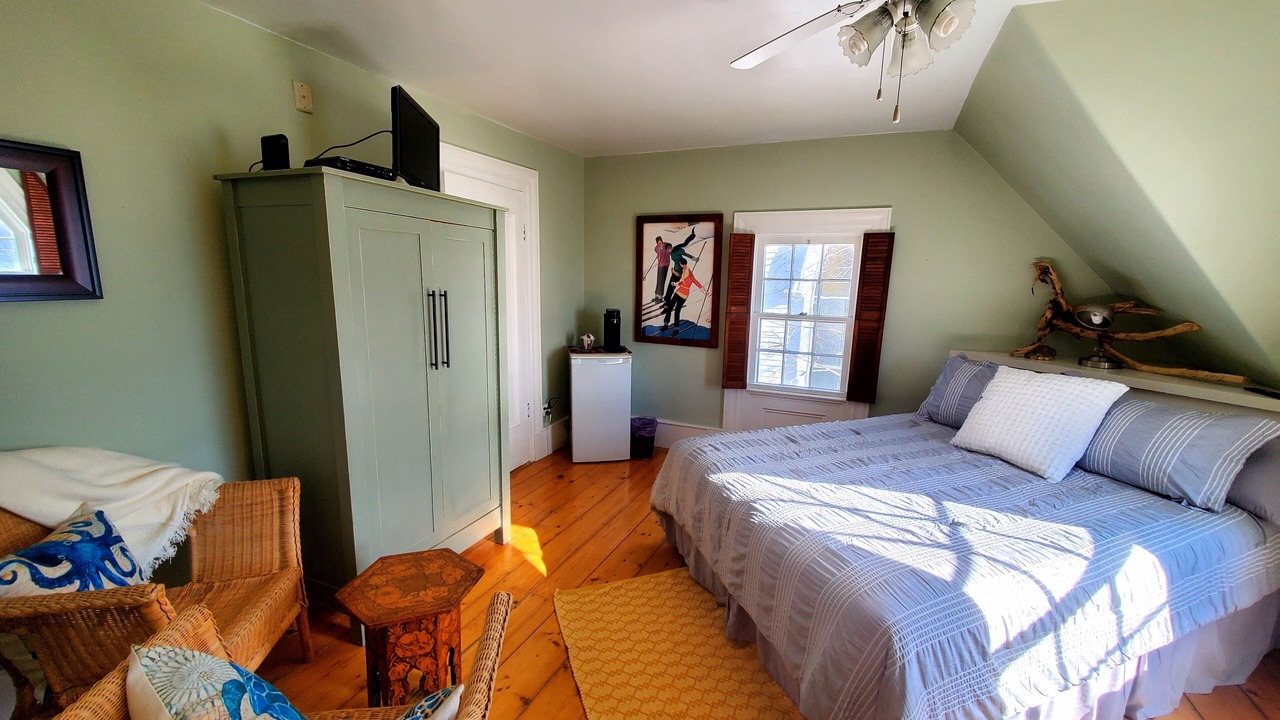 Photo of Bedroom in Mahone Bay