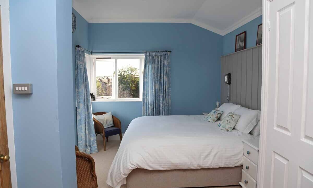 Photo of Bedroom in Cowes