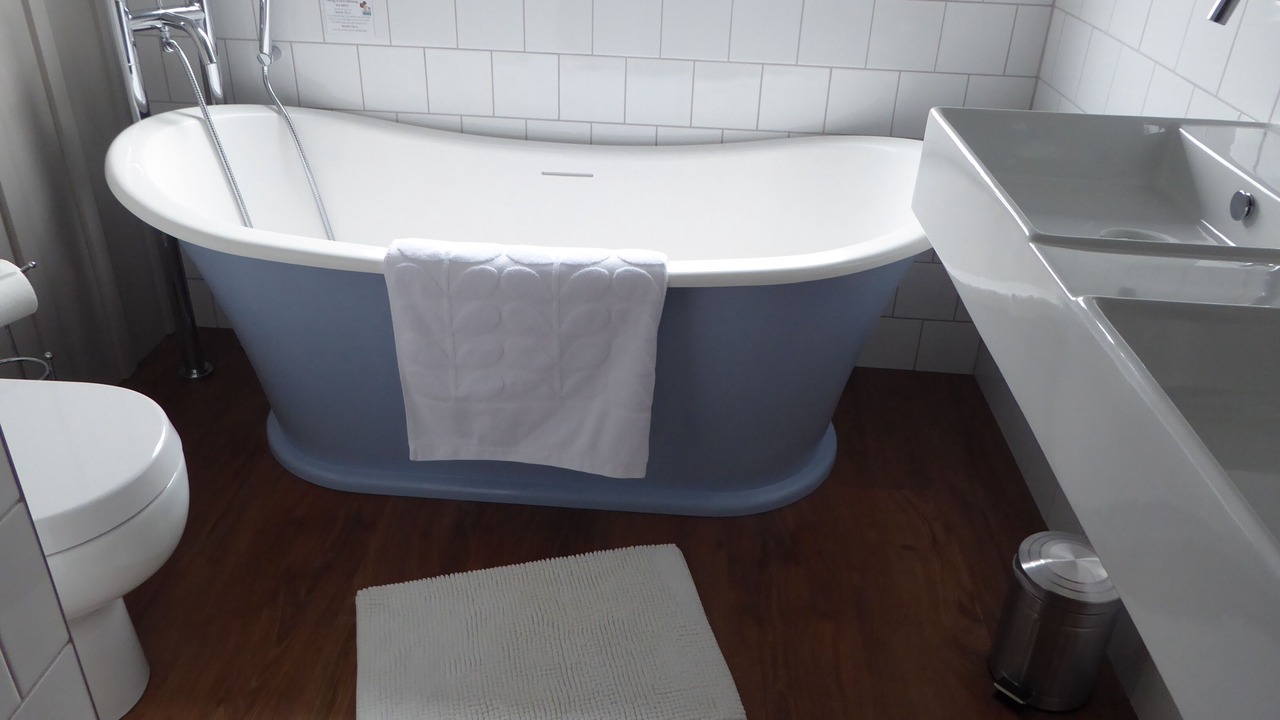 Photo of Bathroom in Cowes