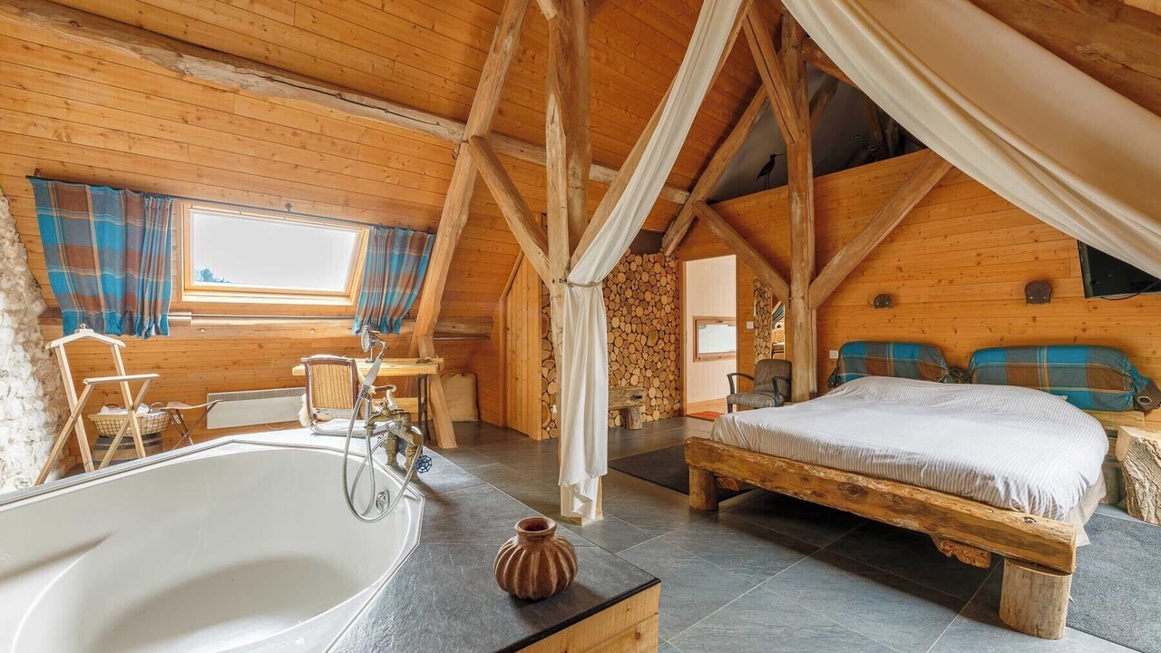 Photo of Bedroom in Autheuil-Authouillet