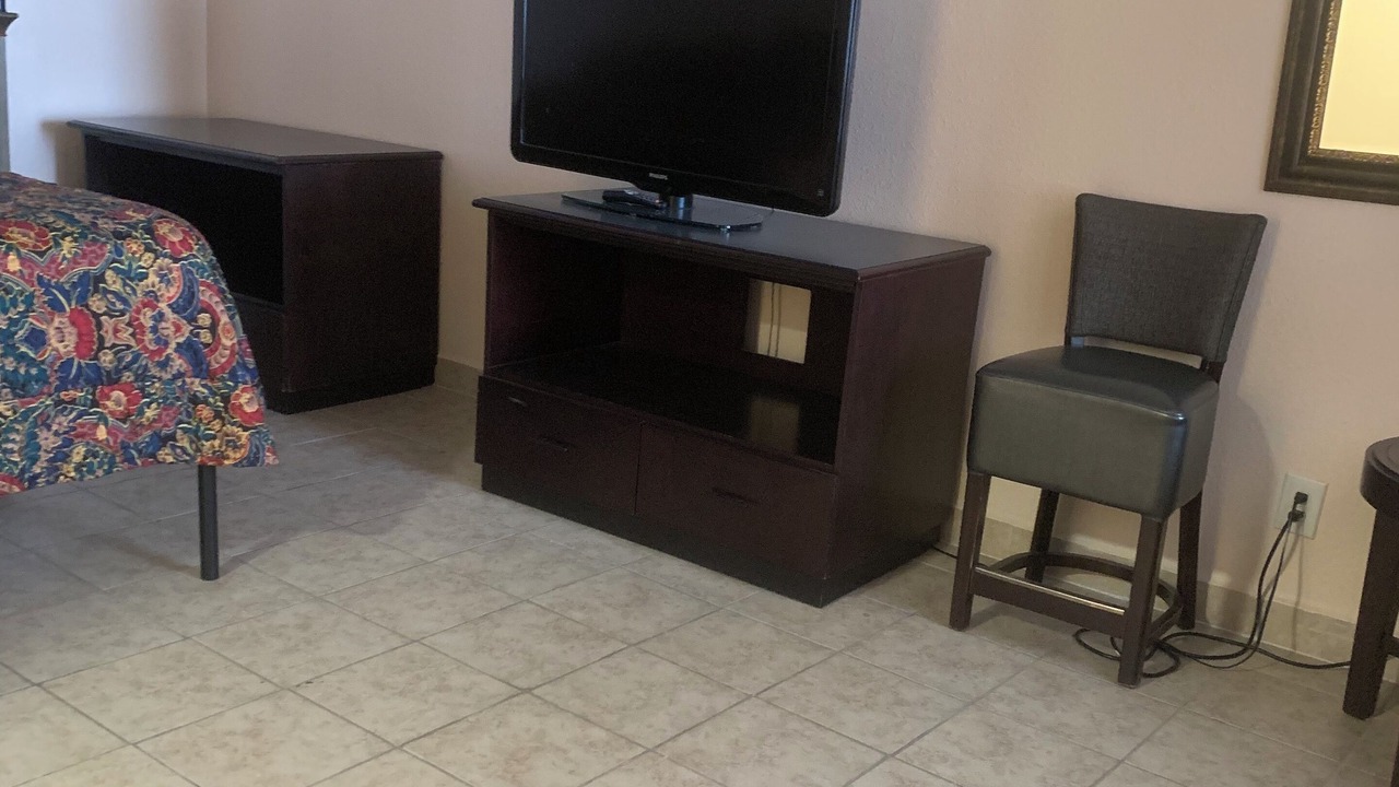 Photo of Bedroom in Western Division