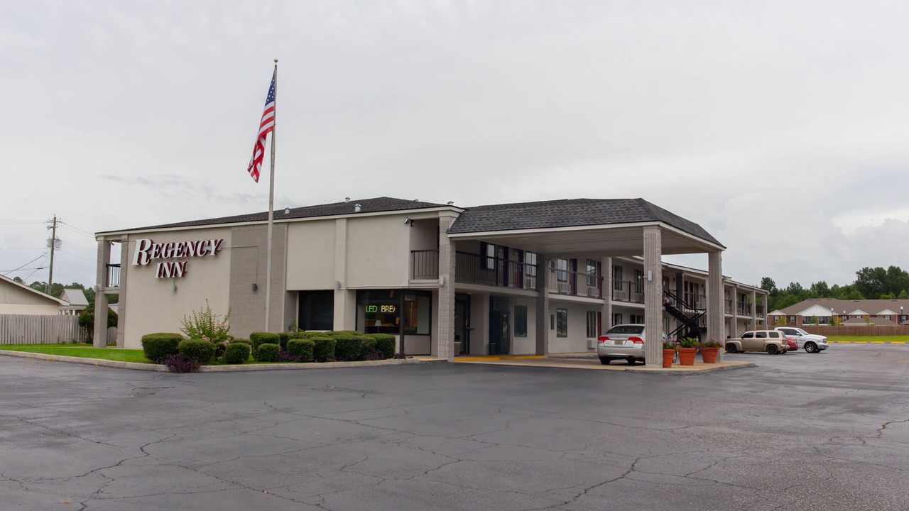 Photo of Outdoor in Monroeville