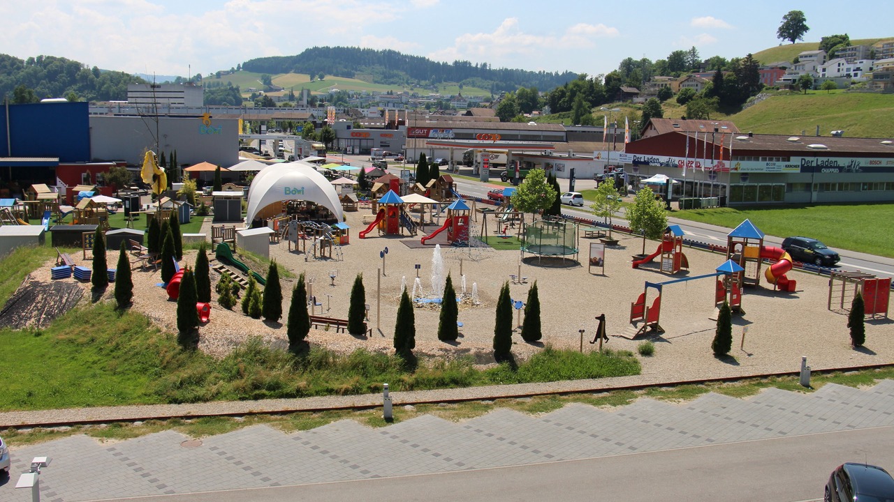Photo of Others in Willisau Land