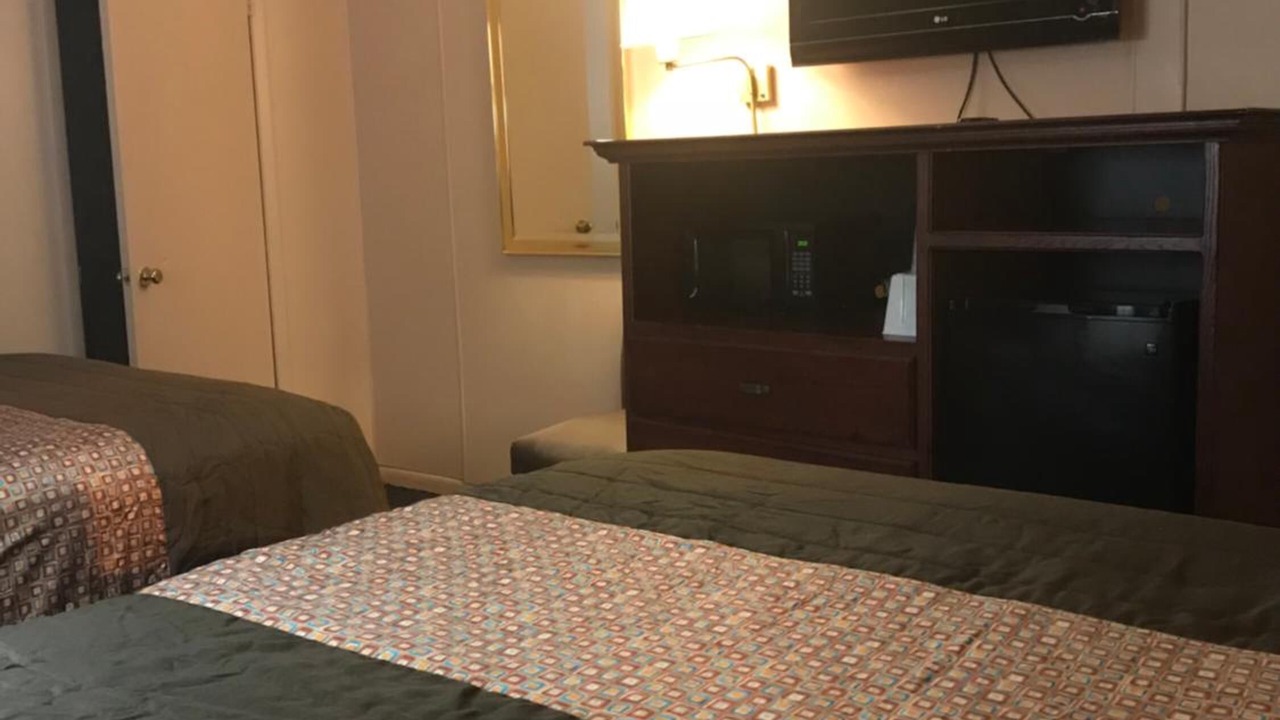 Photo of Bedroom in Gadsden