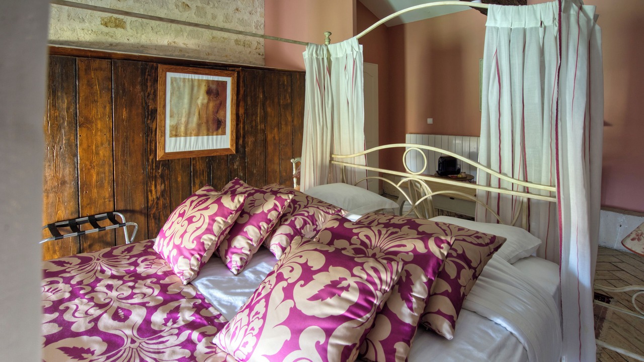 Photo of Bedroom in Saintes Agglomeration