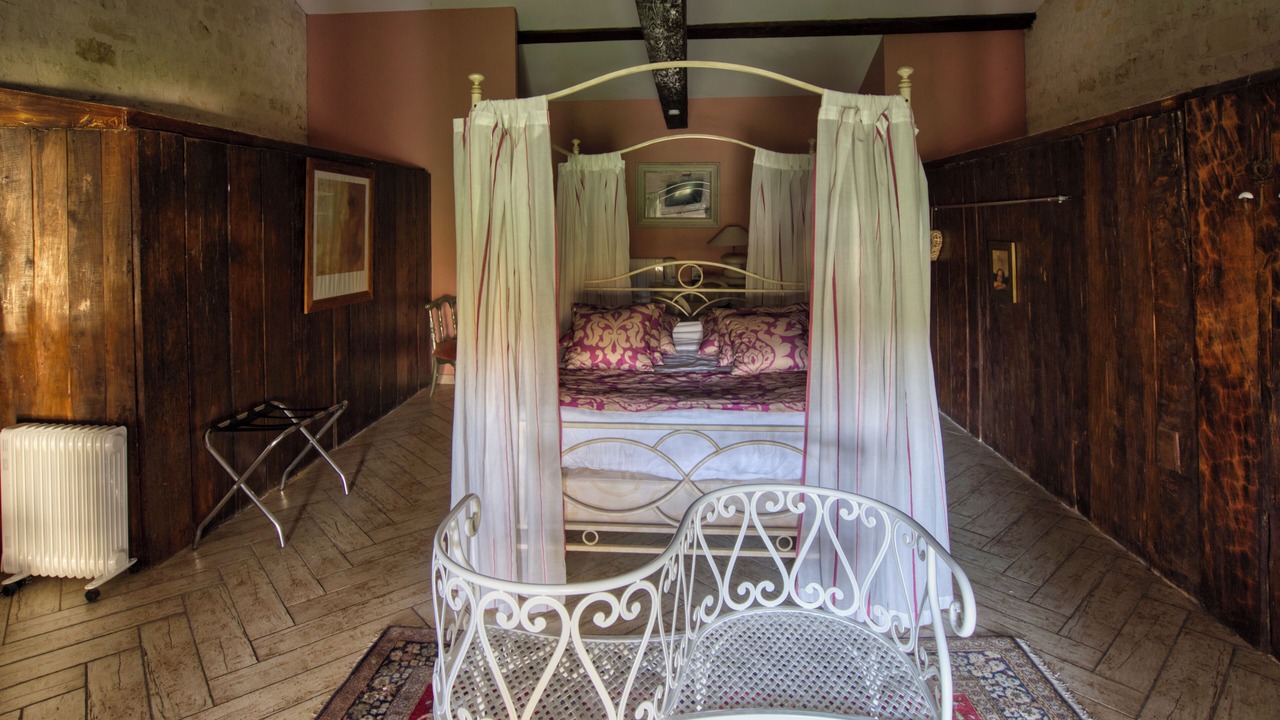 Photo of Bedroom in Saintes Agglomeration