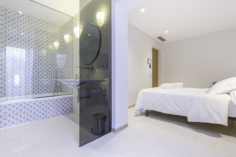 Photo of Bedroom in Preixens