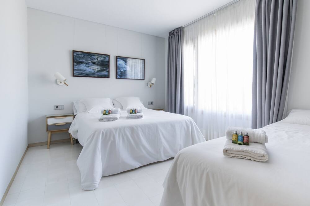 Photo of Bedroom in Preixens