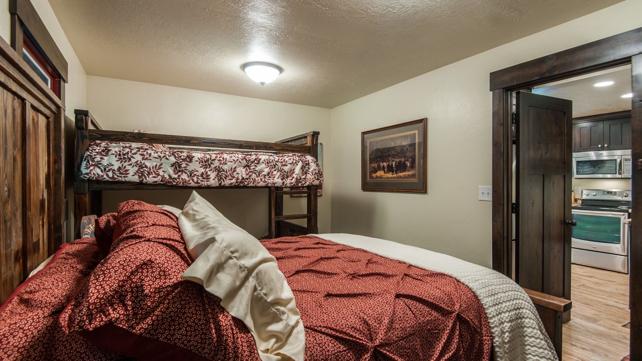 Photo of Bedroom in Sundance