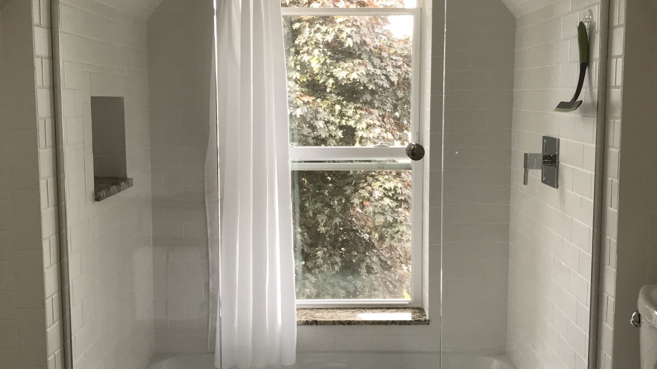 Photo of Bathroom in Gananoque