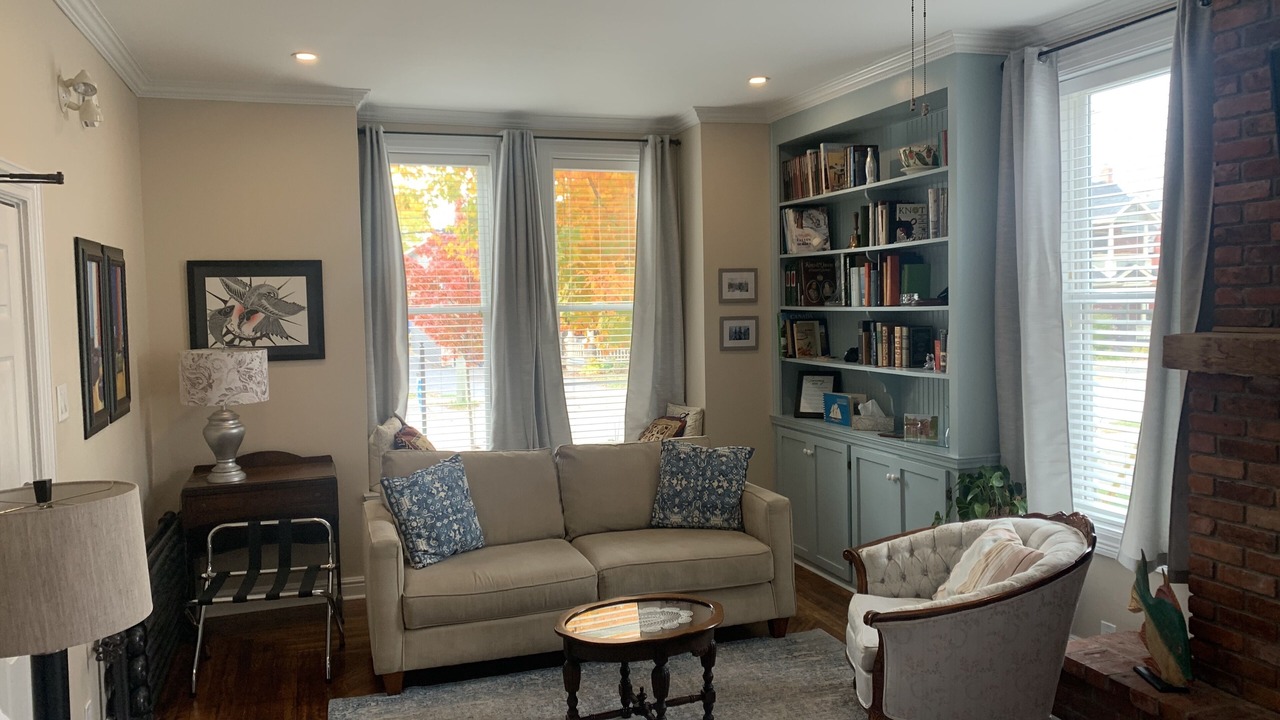 Photo of Livingroom in Gananoque