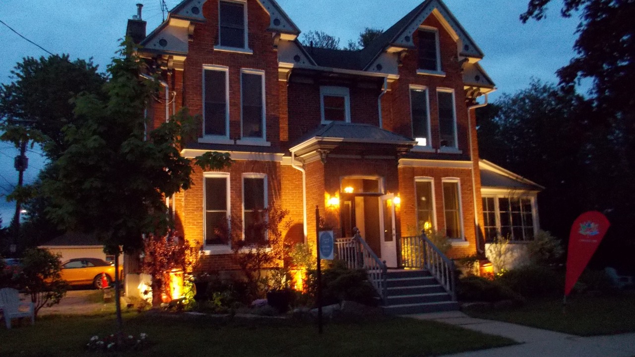 Photo of Buildings in Gananoque