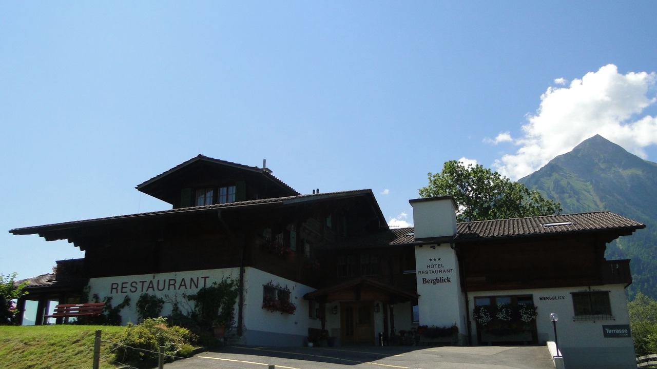 Photo of Buildings in Aeschi bei Spiez