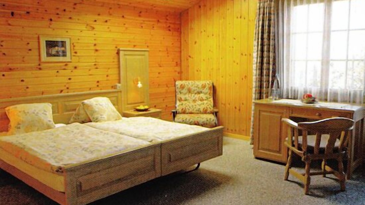 Photo of Bedroom in Aeschi bei Spiez