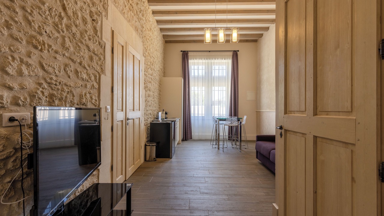 Photo of Others in Cognac