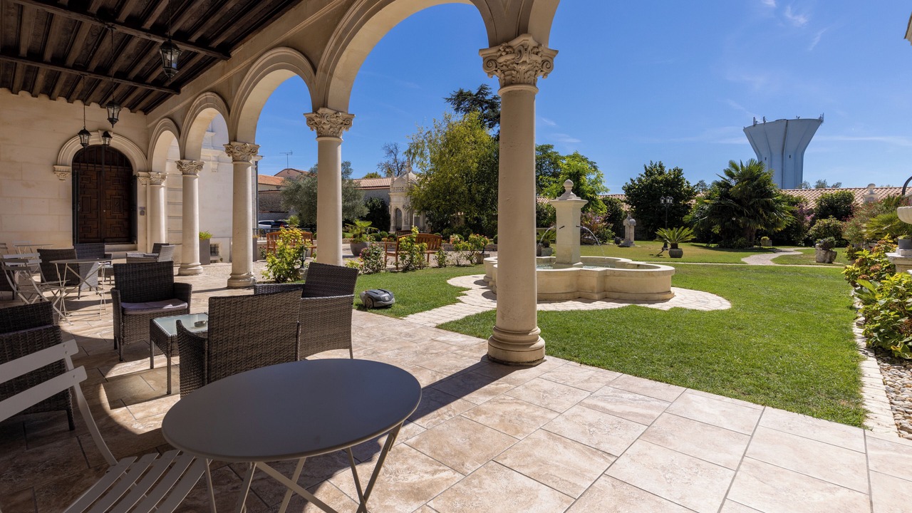 Photo of Outdoor in Cognac