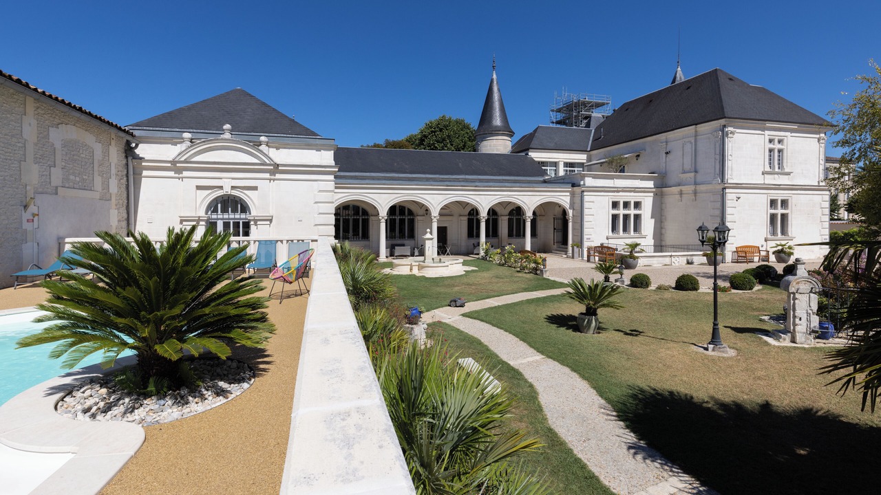 Photo of Outdoor in Cognac