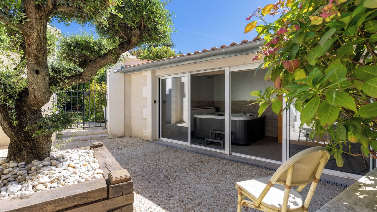 Photo of Outdoor in Cognac