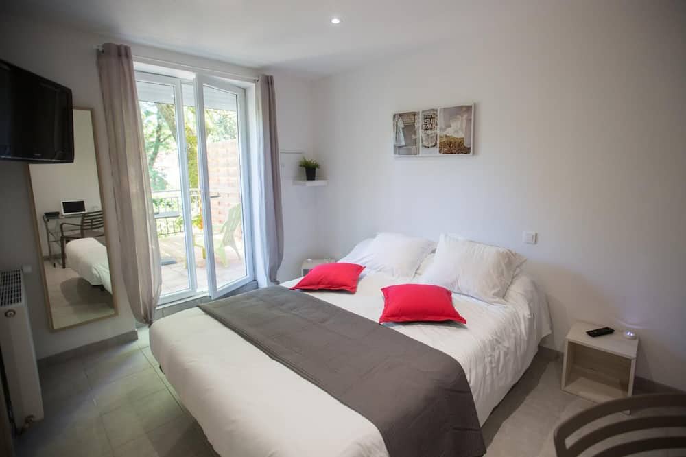 Photo of Bedroom in Fraisse-sur-Agout