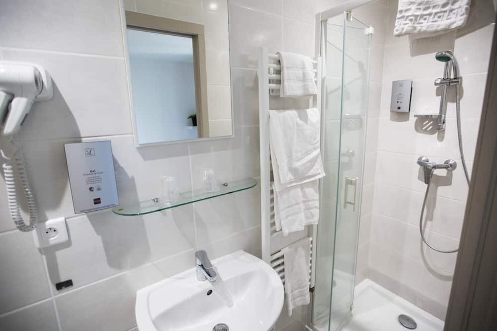 Photo of Bathroom in Fraisse-sur-Agout